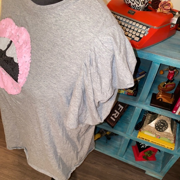 All talk - Picture 3 of 3